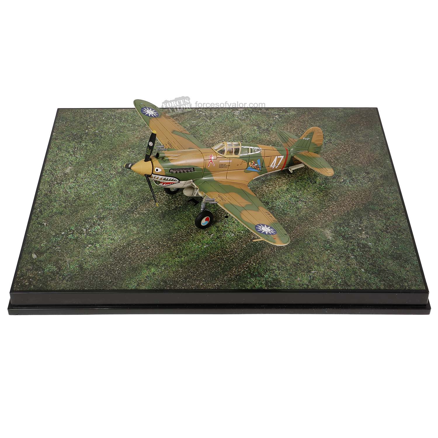 Curtiss P-40B / Tomahawk 81A-2 3rd Pursuit Squadron AVG “Flying Tigers” China 1942, 1:72 Scale Model