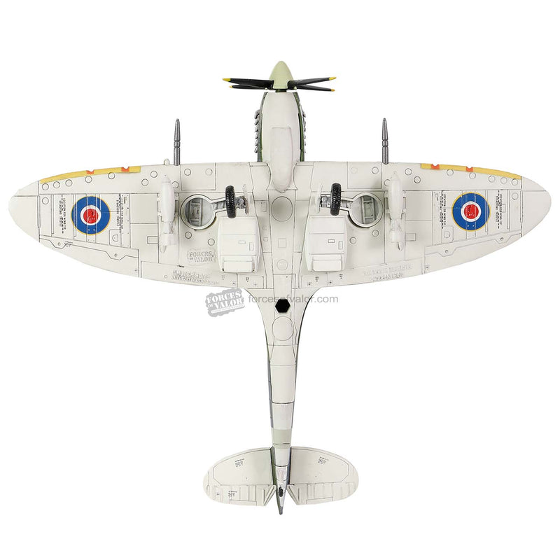 Supermarine Spitfire Mk.IX “MK210” 1944 1:72 Scale Model Bottom View