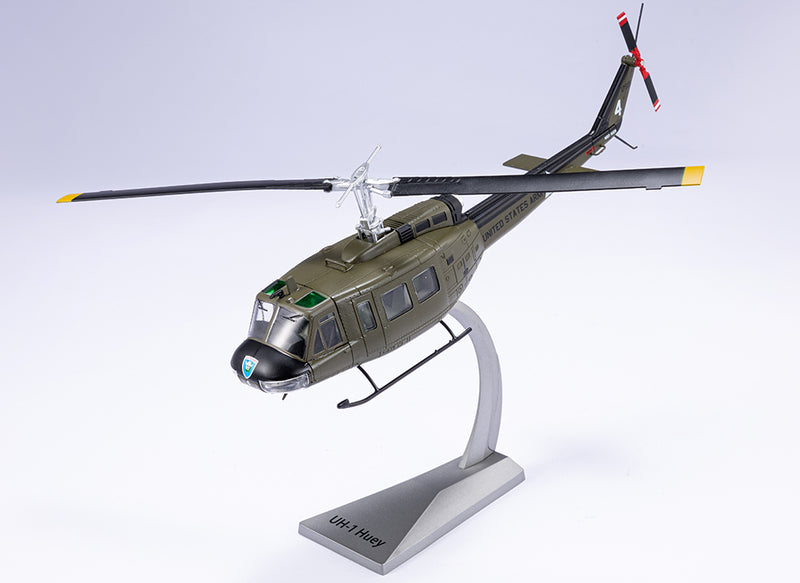 Bell UH-1H Iroquois (Huey) 175th Aviation Company “The Outlaws” 1:48 Scale Diecast Model