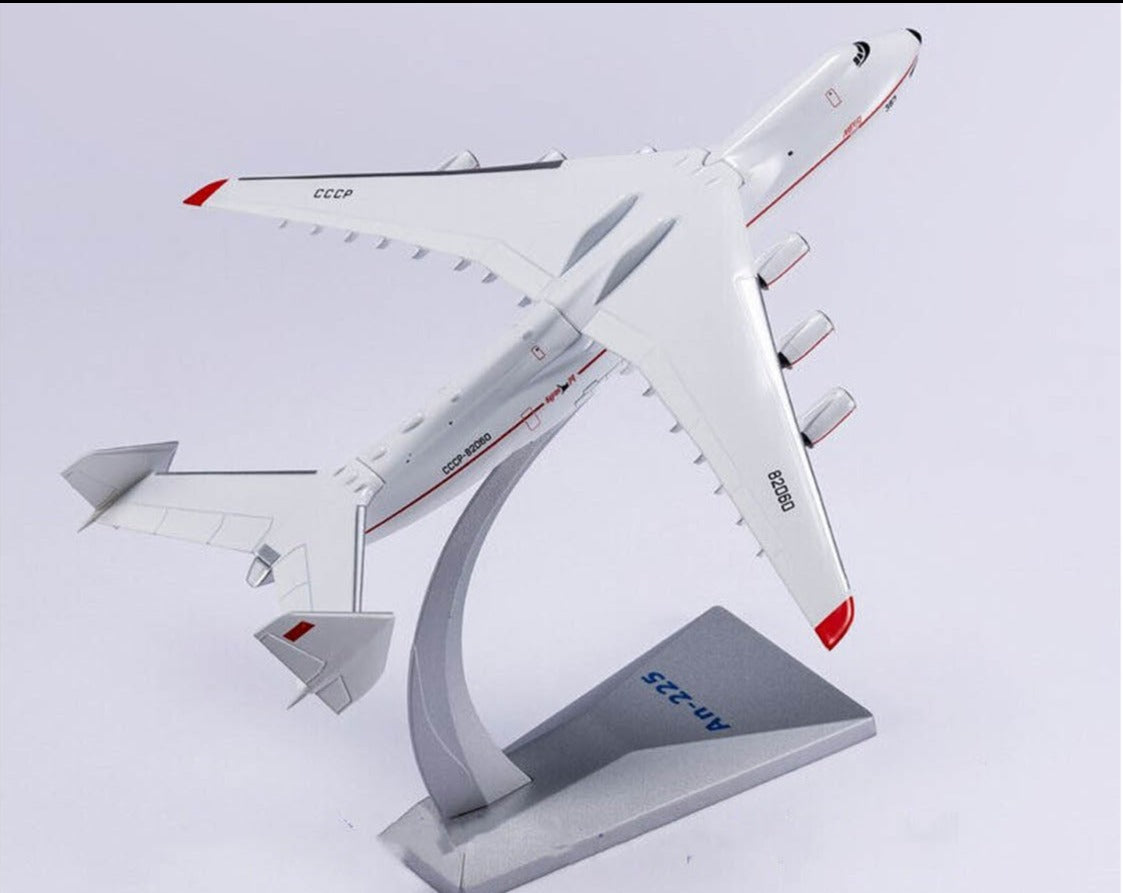 Antonov An-225 Mriya CCCP-82060 USSR, 1/400 Scale Diecast Model Right Rear View