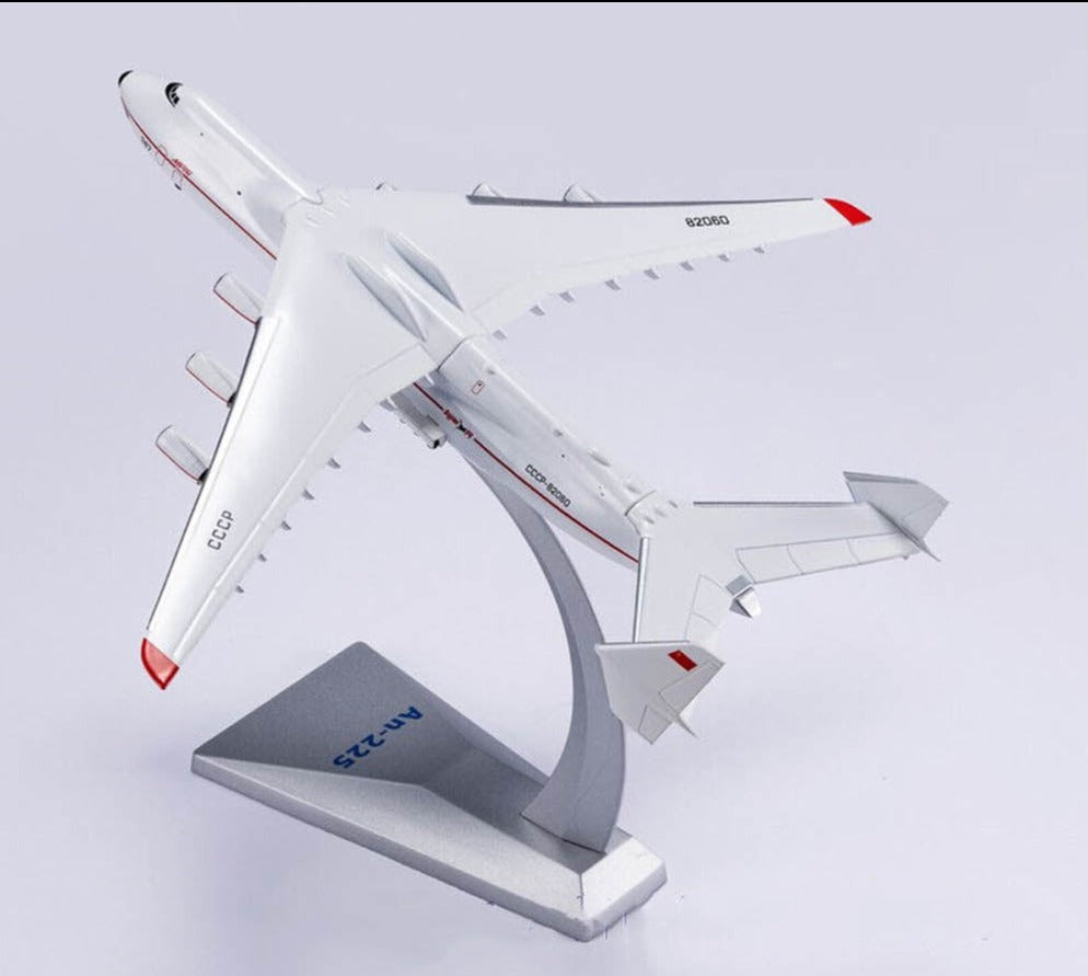 Antonov An-225 Mriya CCCP-82060 USSR, 1/400 Scale Diecast Model Left Rear View