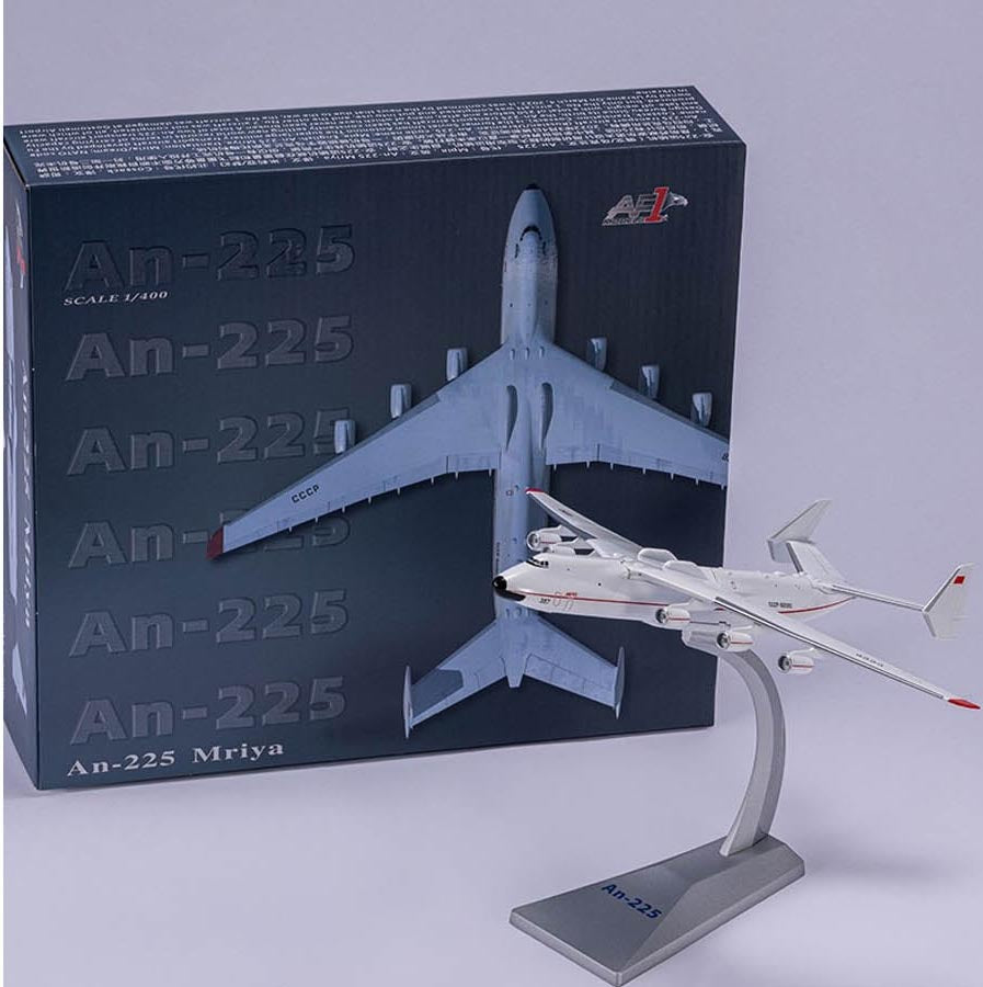 Antonov An-225 Mriya CCCP-82060 USSR, 1/400 Scale Diecast Model