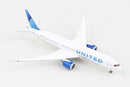 Boeing 787-9 United (N24976) 1:400 Scale Model Right Front View