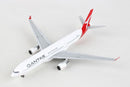 Airbus A330-300 Qantas (VH-QPH) 1:400 Scale Model