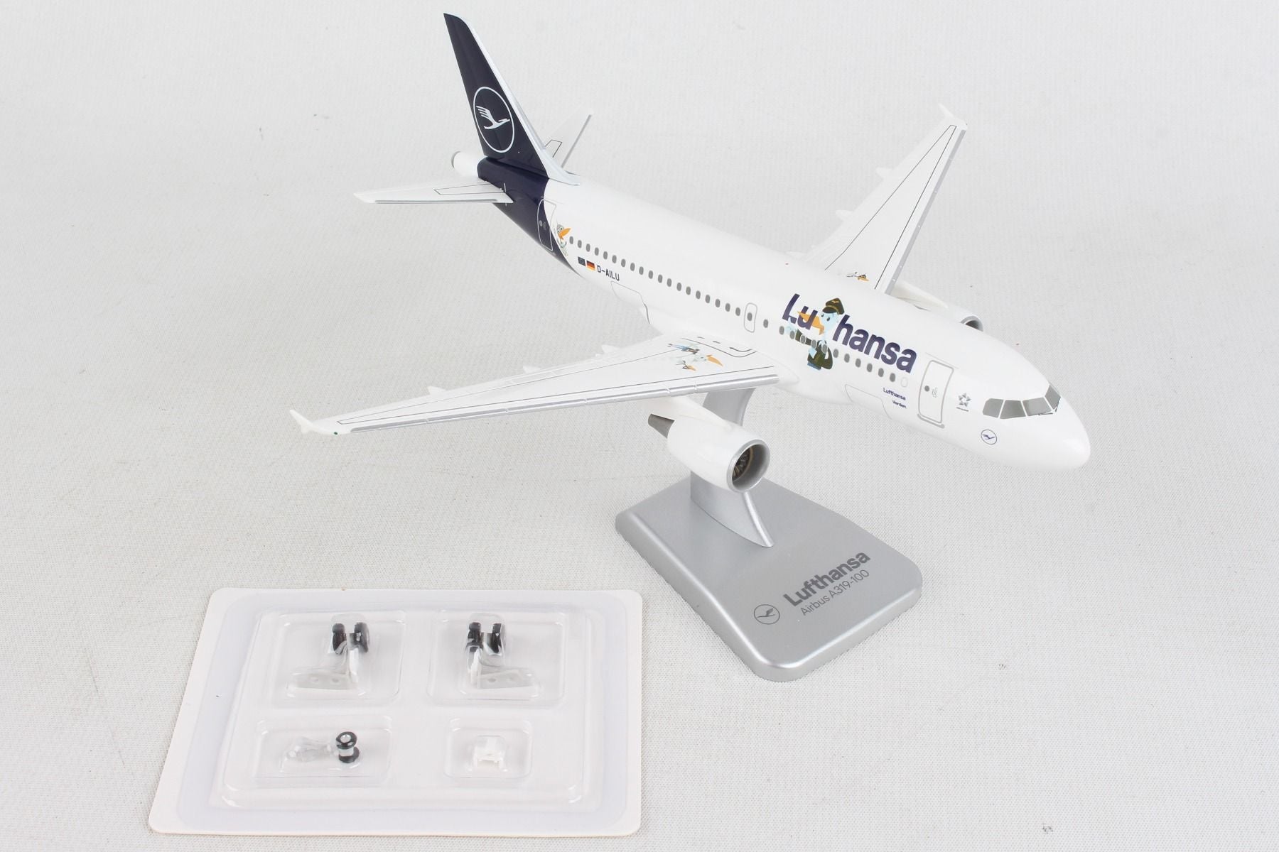 Hogan Wings | Airbus A319-100 Lufthansa (D-AILU) 1:200 Scale Model