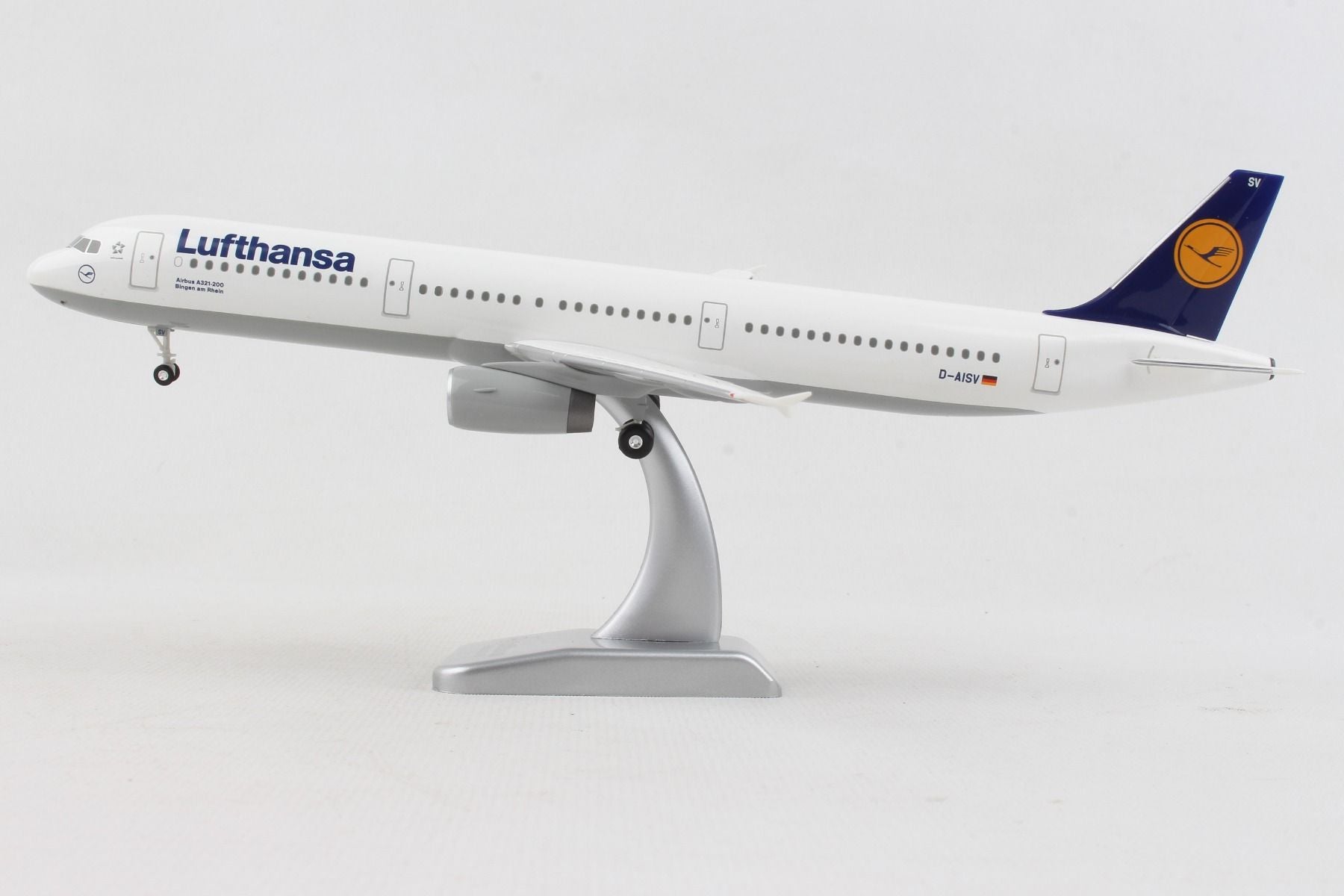 Airbus A321-200 Lufthansa (D-AISV) “Bingen am Rhein” 1:200 Scale Model Left Side View