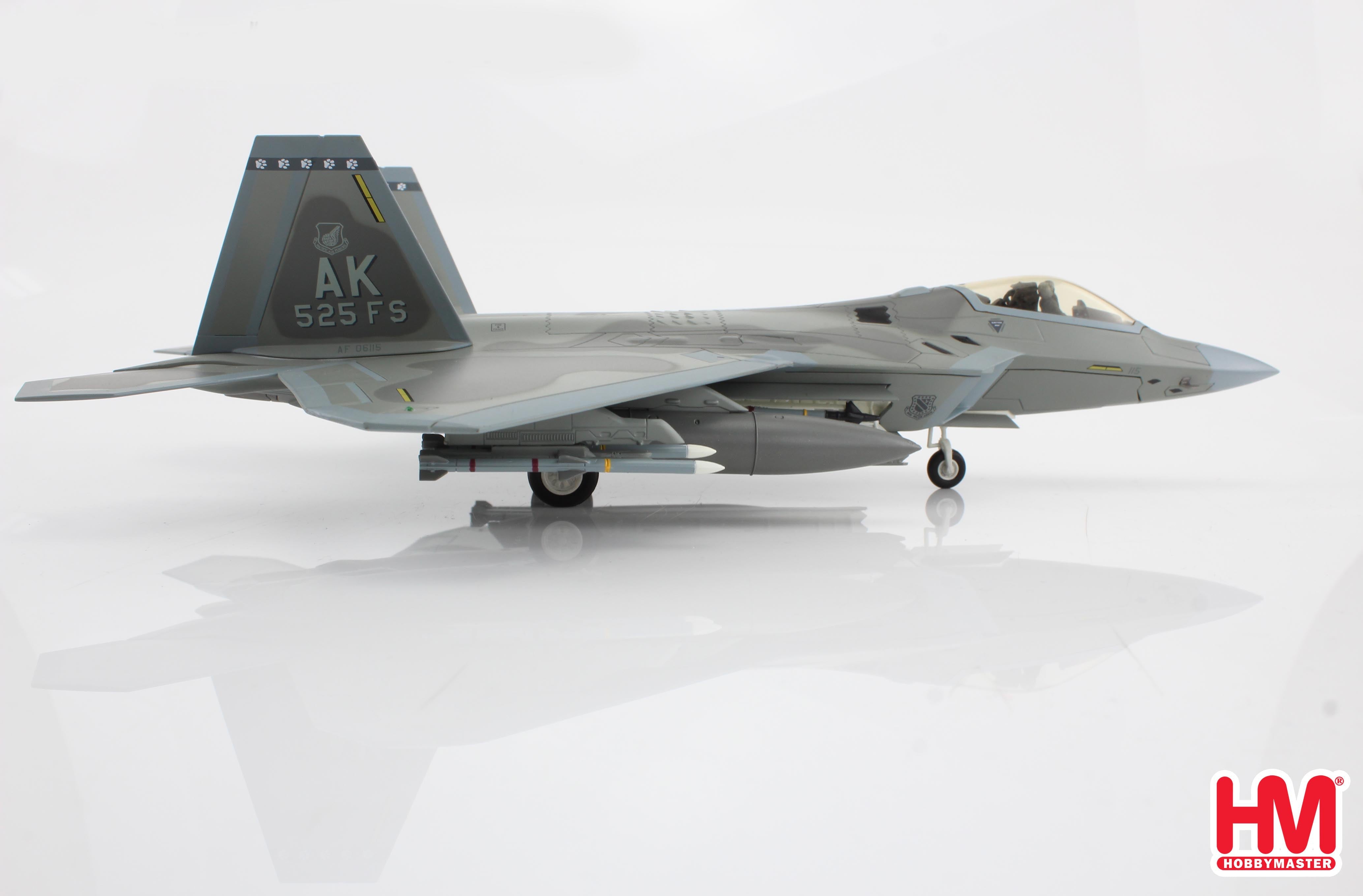 Hobby Master F-22A Raptor (525th FS Elmendorf AFB 2011) 1:72 scale diecast model aircraft Right Side View