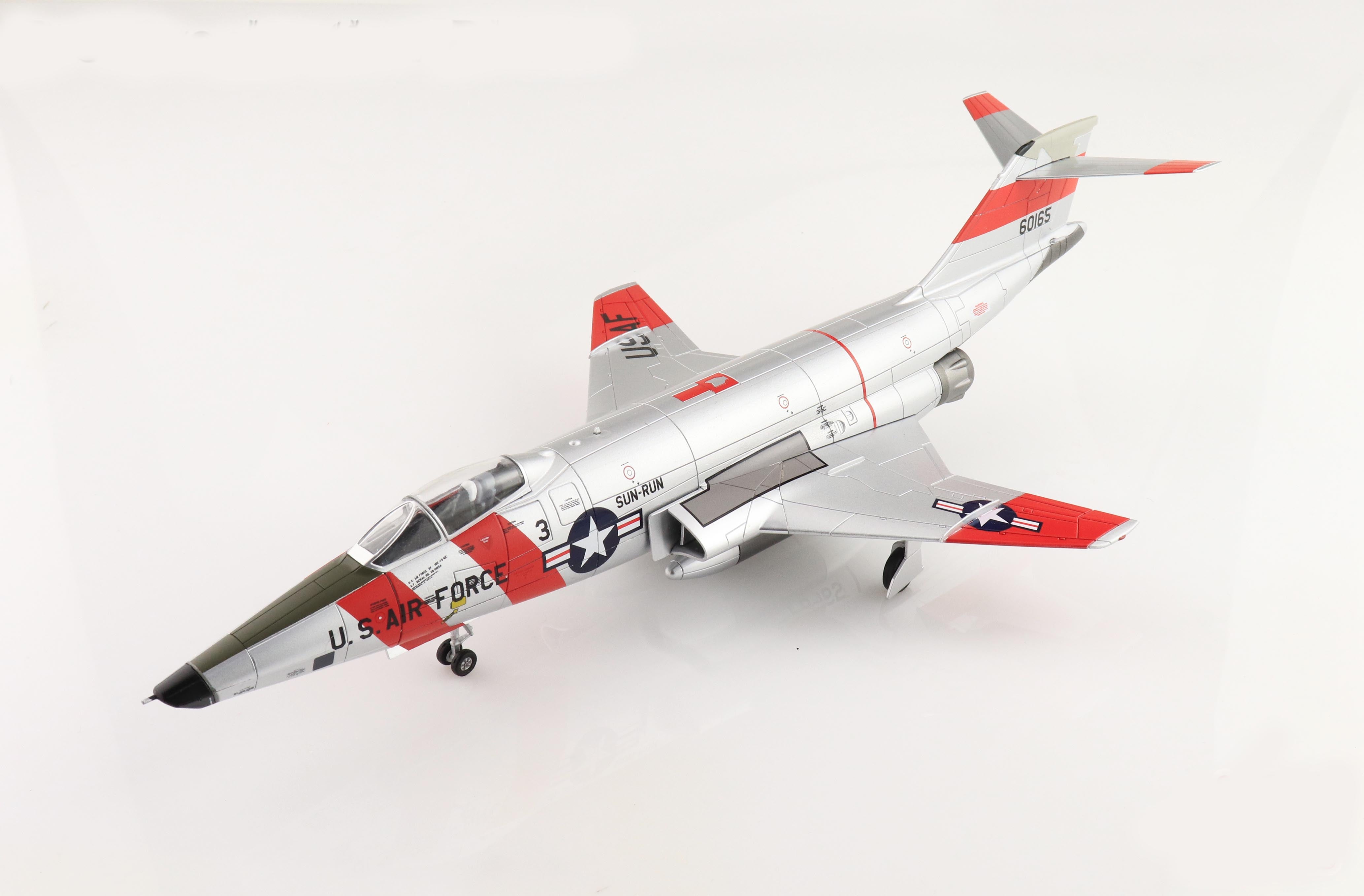 Hobby Master RF-101C Voodoo “Operation Sun Run” 1957 1:72 scale diecast model aircraft