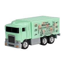 Hot Wheels Hiway Hauler The Beatles 1/64 Scale Diecast Car