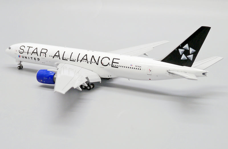 Boeing 777-200ER United Airlines “Star Alliance Livery” (N218UA) 1:400 Scale Diecast Model Left Rear View