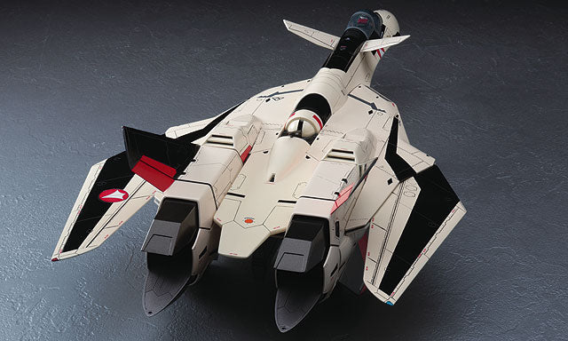 Macross Plus VF-19 Advanced Variable Fighter, 1:48 Scale Model Kit Rear View Wings Folded