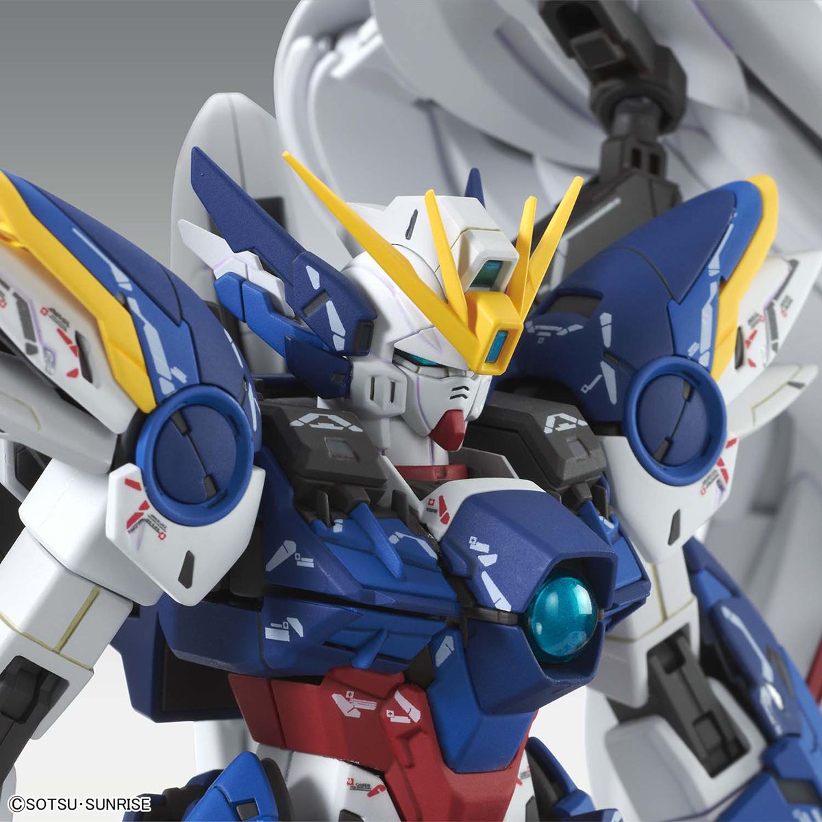 Wing Gundam Zero: Endless Waltz, MG, XXXG-00W0 Wing Gundam Zero (Ver.Ka) 1:100 Scale Model Kit Close Up