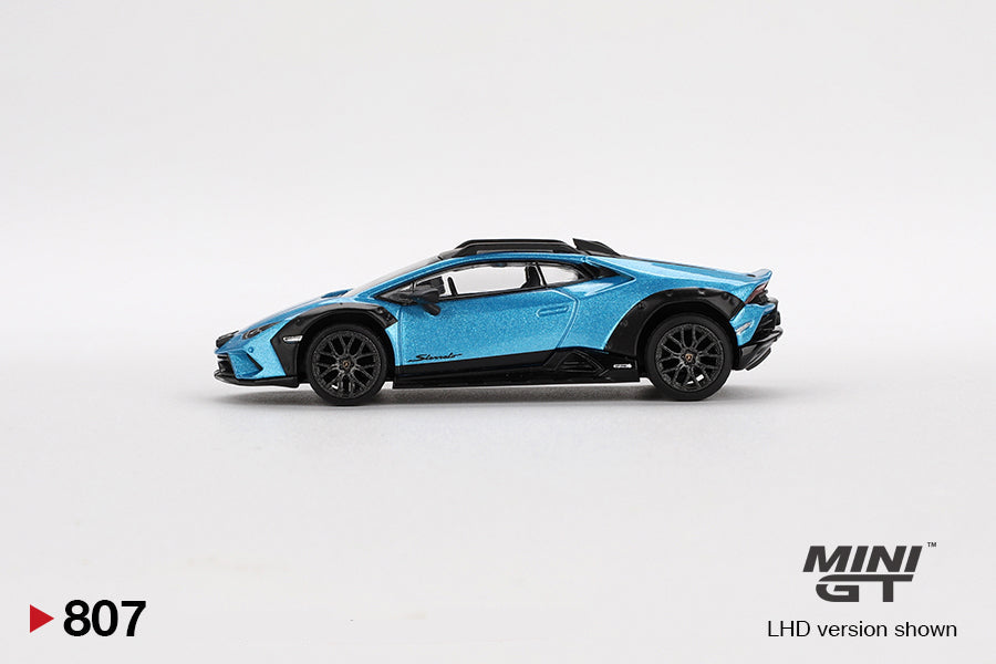 Lamborghini Huracán Sterrato Blu Aegir Diecast Side View