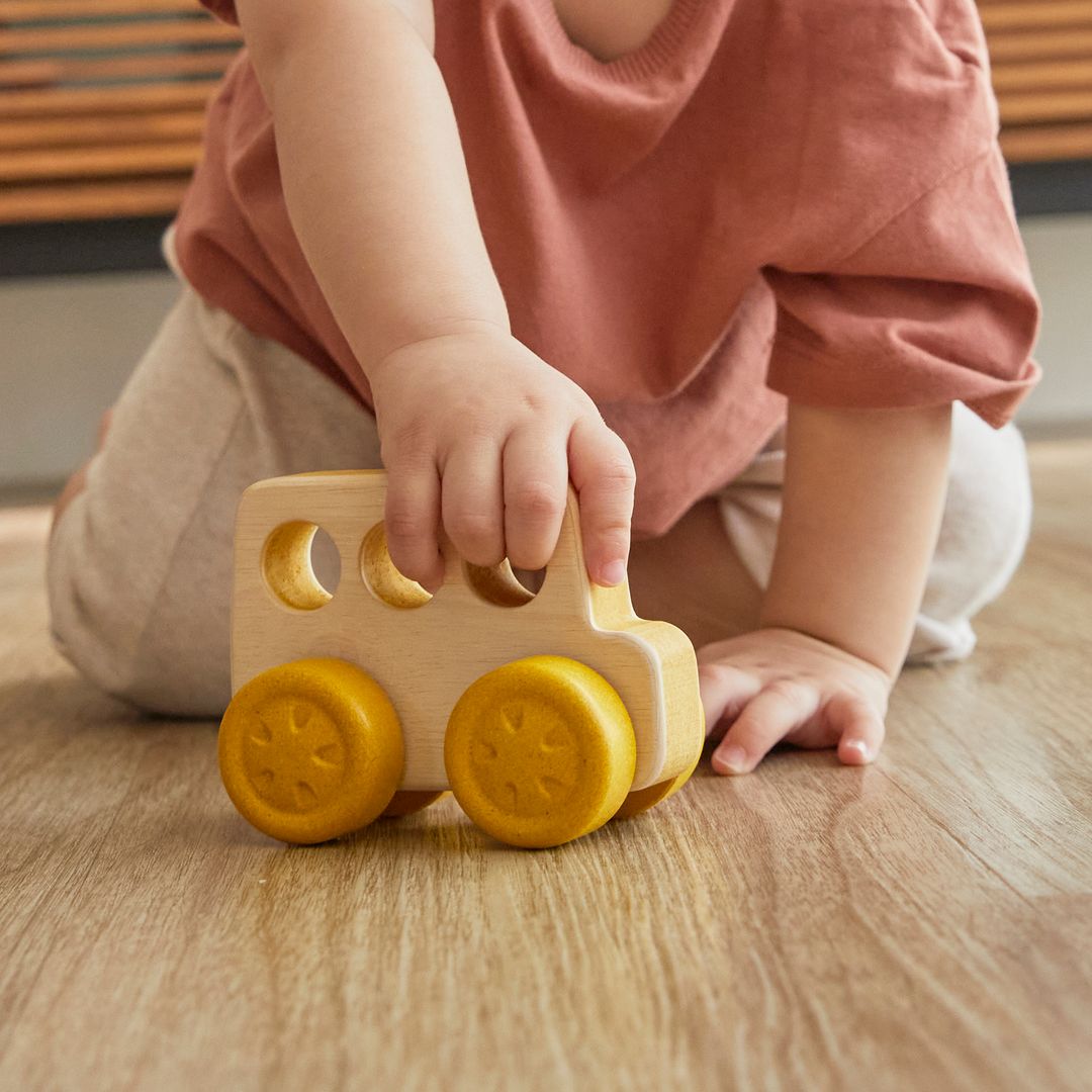 Timber Trail Bus made from PlanWood and rubberwood at Play 5