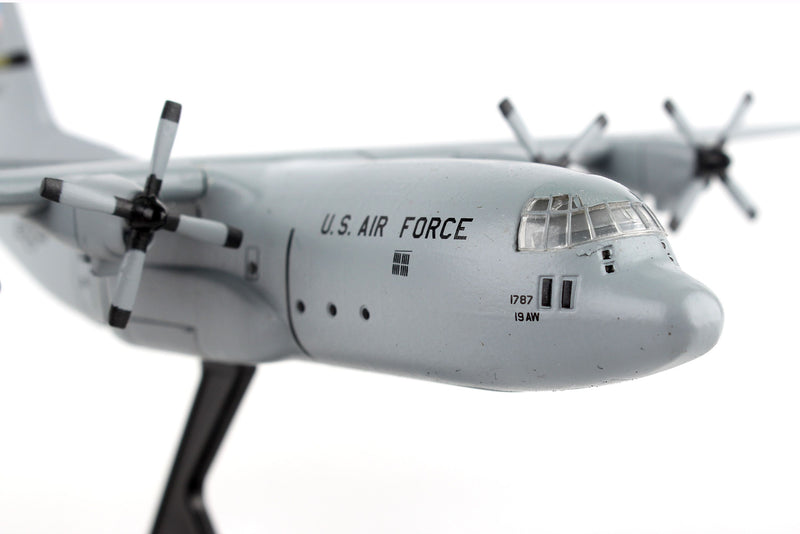 Lockheed Martin C-130 Hercules USAF “Spare 617”, 1/200 Scale Model Nose Close Up