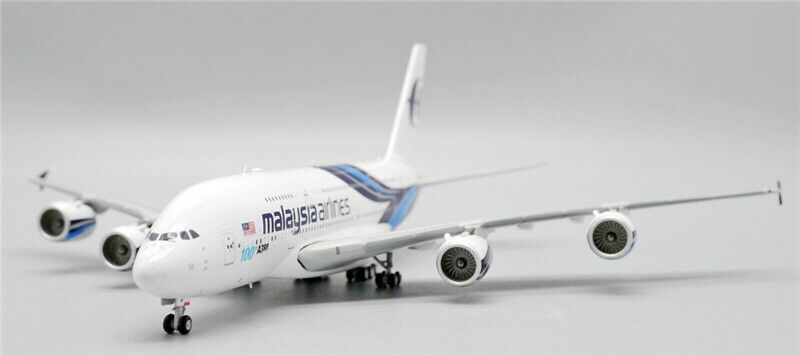 Airbus A380 Malaysia Airlines (9M-MNF) “100th A380”, 1/400 Scale Diecast Model Left Front View