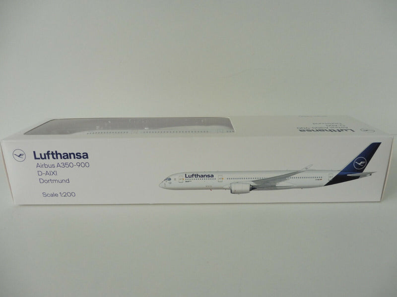 Airbus A350-900 Lufthansa (D-AIXI) 1:200 Scale Model Packaging Side View