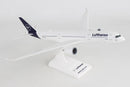 Airbus A350-900 Lufthansa 1:200 Scale Model Right Front View