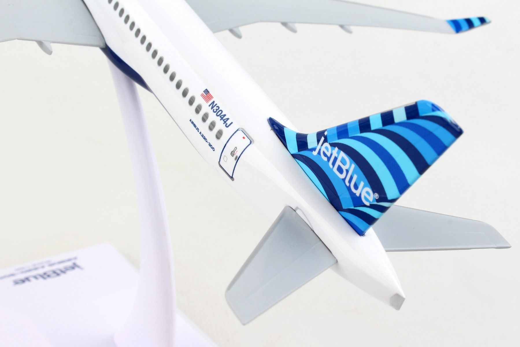 Airbus A220-300 jetBlue Airways, 1:200 Scale Model Tail Close Up