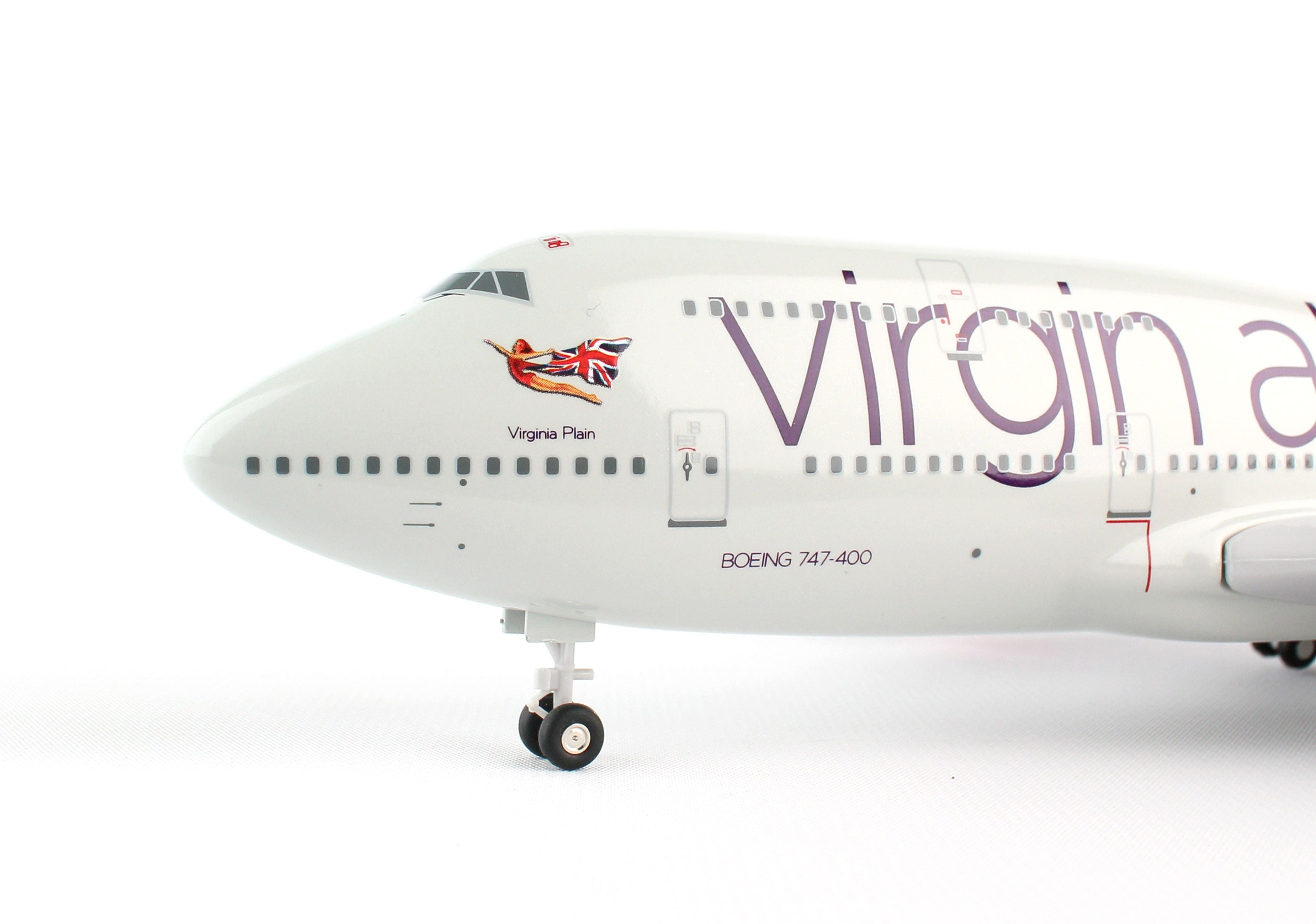 Boeing 747-400 Virgin Atlantic (G-VTOP) 1:200 Scale Model Nose Close Up