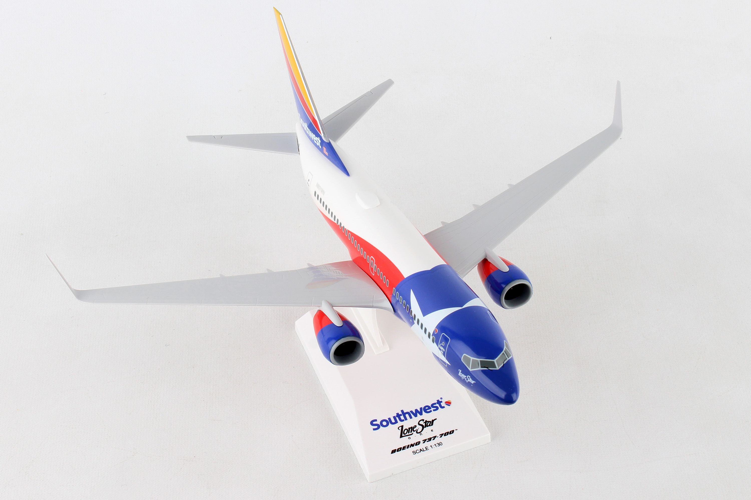 Boeing 737-700 Southwest Airlines "Lone Stare One"  1:130 Scale Model Top View