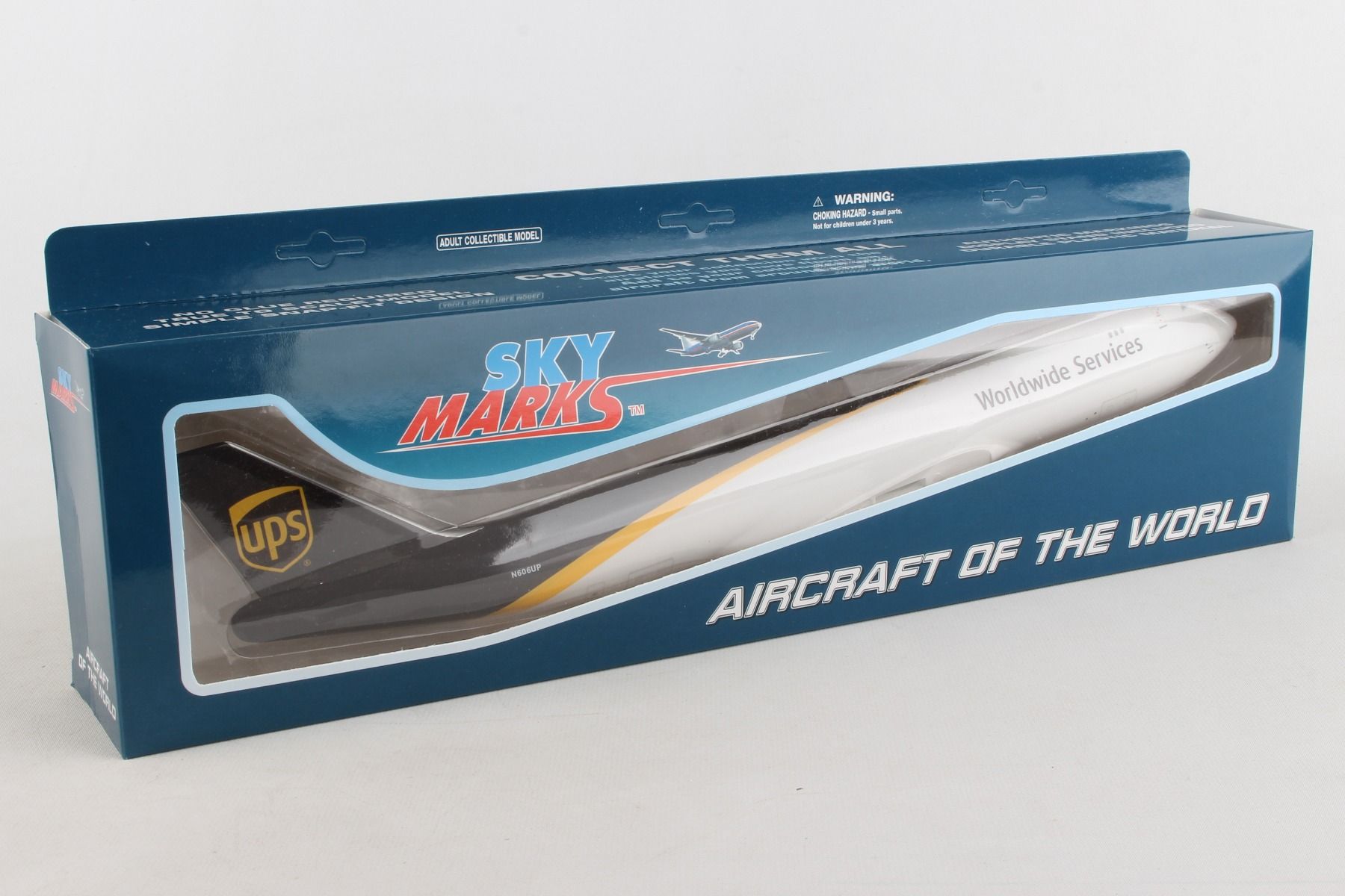 Boeing 747-8F UPS 1:200 Scale Model Packaging