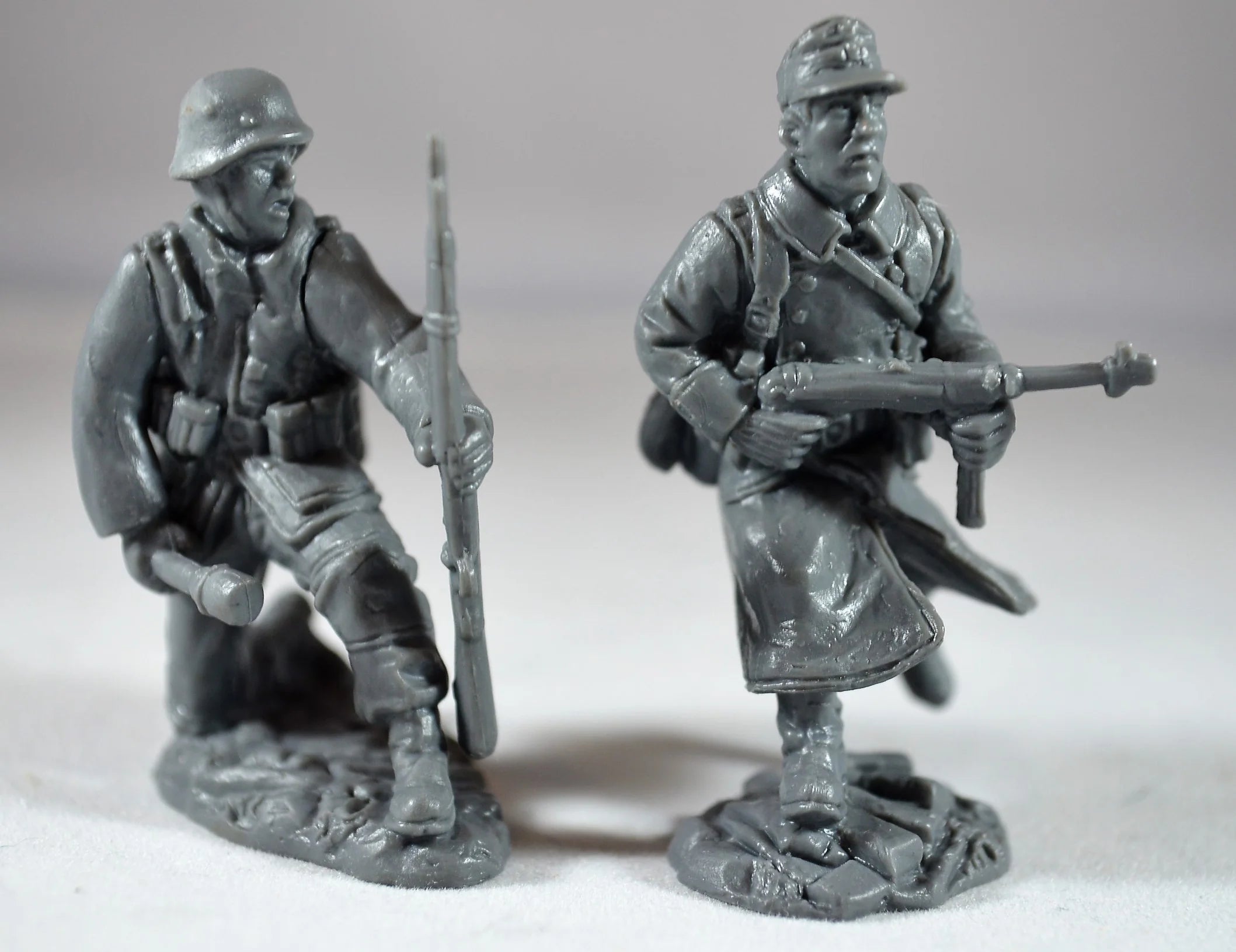 World War II German Infantry Add On Set, 1/32 (54 mm) Scale Plastic Figures Close Up