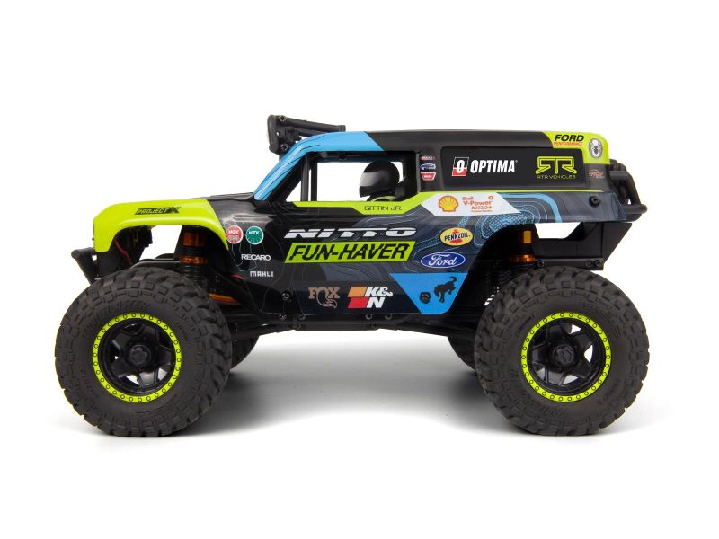 Side view of Venture18 U4 Flux VGJR edition crawling over terrain