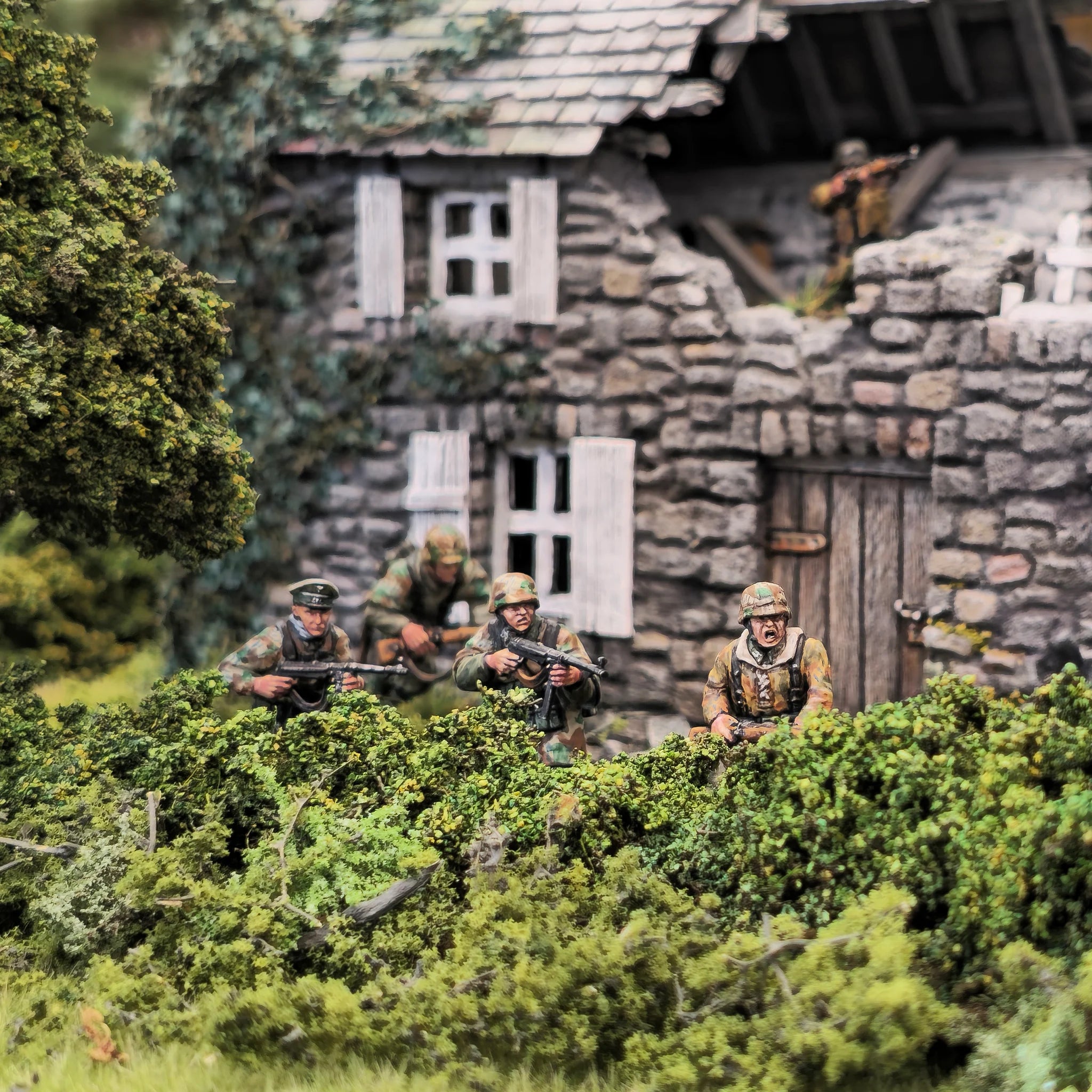 Painted Victrix Ltd Late War German Infantry & Heavy Weapons 28mm scale WWII miniatures