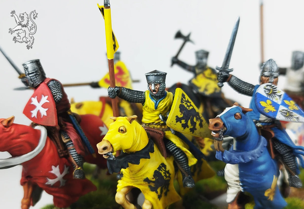 Medieval Knights, 28 mm Scale Model Plastic Figures Colored Knights Close Up