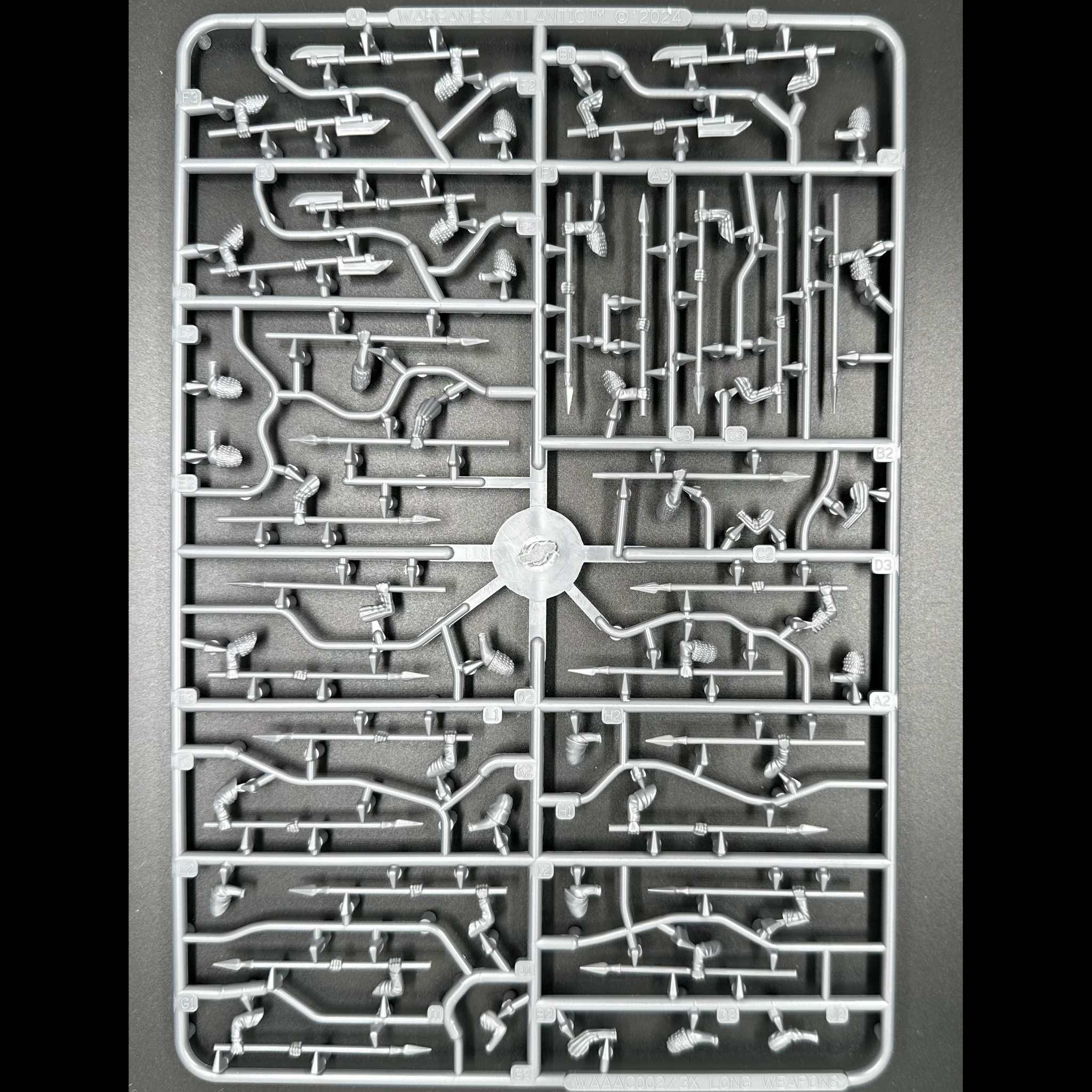 Wargames Atlantic 28mm medieval long weapons sprue including spears and halberds