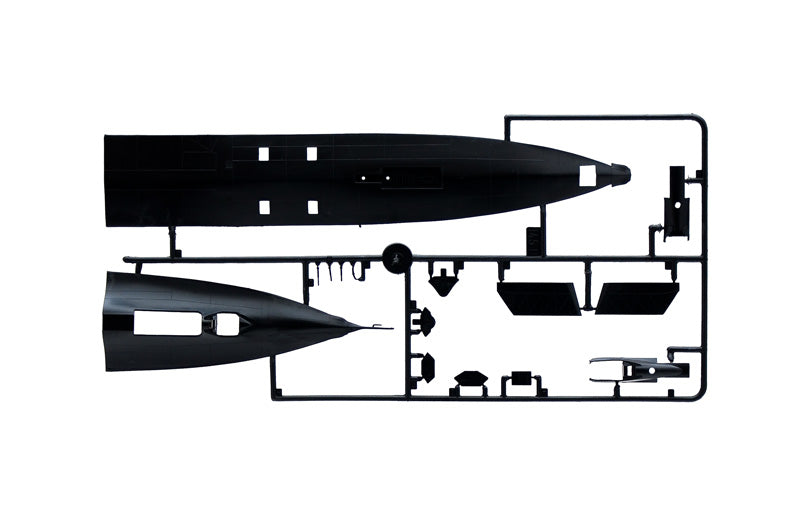 Lockheed SR-71 Blackbird With Drone, 1/72 Scale Model Kit Frame 2
