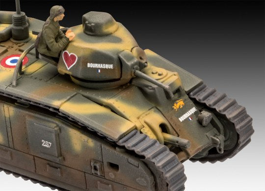 Char.B.1 bis 1/76 Scale Model Kit Close Up