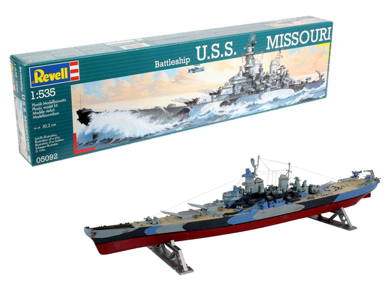 USS Missouri Battleship WWII, 1/535 Scale Model Kit