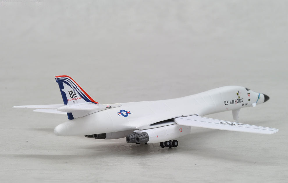 Rockwell B1-B Lancer Test Program 1/400 Scale Model Right Rear Quarter