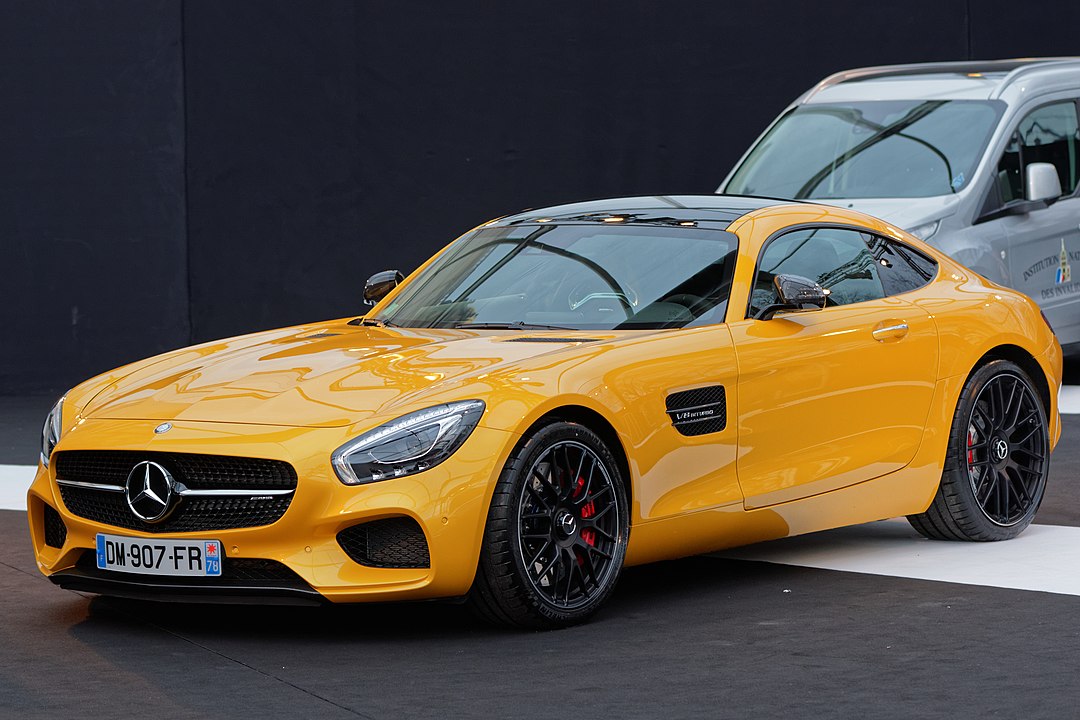 2015 Mercedes Benz AMG GT (Yellow) 