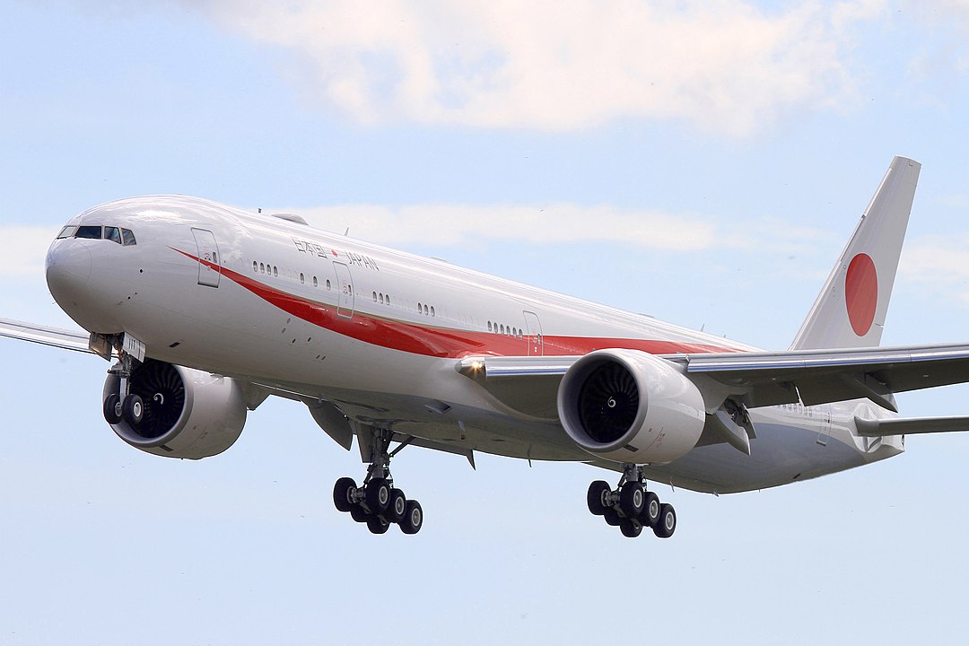 Boeing B777 Japan Air Force 1