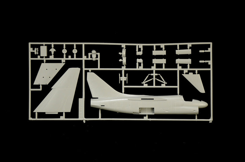 Ling-Temco-Vought (LTV) A-7E Corsair II, 1/72 Scale Plastic Model Kit Fuselage Frame