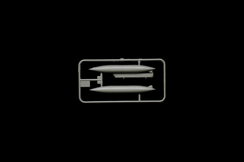 McDonnell Douglas 15-C Eagle, 1/72 Scale Model Kit Fuel Tank Frame