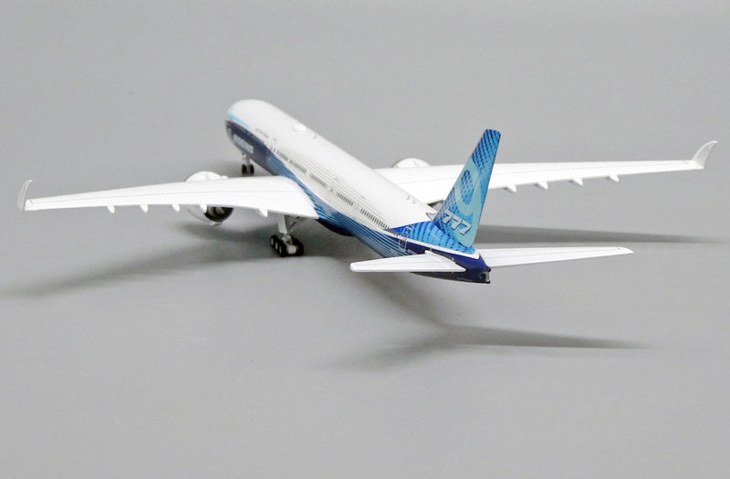 Boeing 777-9X House Livery “Folded Wing Version” (N779XW) 1:400 Scale Model Left Tail View