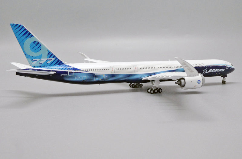 Boeing 777-9X House Livery “Folded Wing Version” (N779XW) 1:400 Scale Model Right Rear View