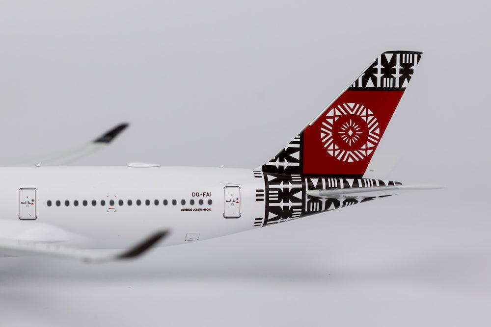 Airbus A350-900 Fiji Airways (DQ-FAI) 1:400 Scale Model Tail Close Up