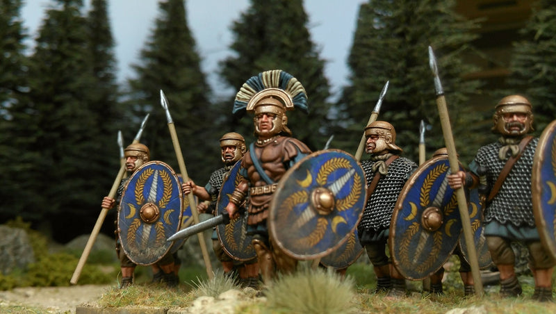 Early Imperial Roman Auxiliary Infantry, 28 mm Scale Model Plastic Figures Painted Example Close Up