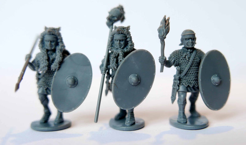 Early Imperial Roman Auxiliary Infantry, 28 mm Scale Model Plastic Figures Close Up Example