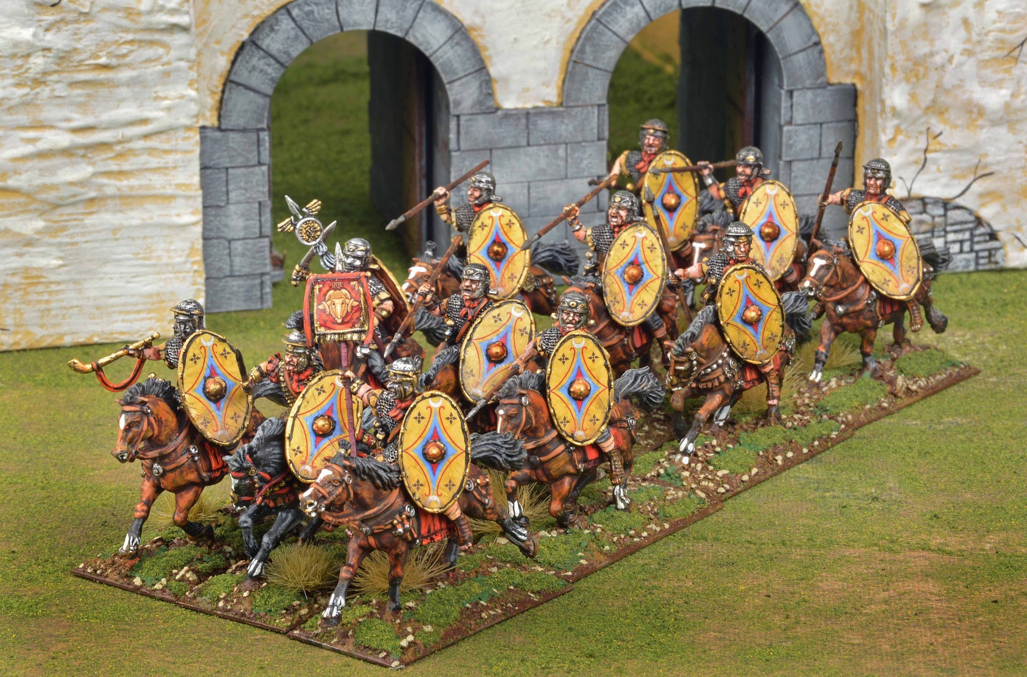 Early Imperial Roman Cavalry, 28 mm Scale Model Plastic Figures