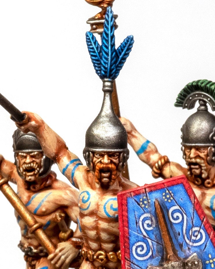 Gallic Naked Fanatics, 28 mm Scale Model Plastic Figures Close Up