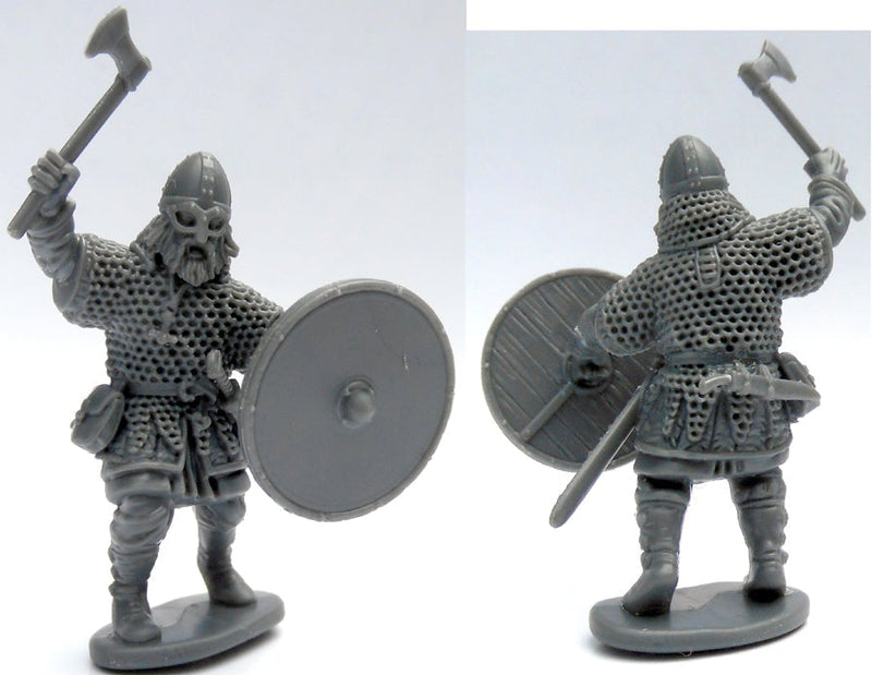 Vikings, 28 mm Scale Model Plastic Figures Armored Axeman