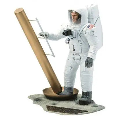 Apollo 11 Astronaut on the Moon, 1/8 Scale Model Kit Completed Example
