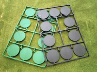 40 mm Round Plastic Bases (10)