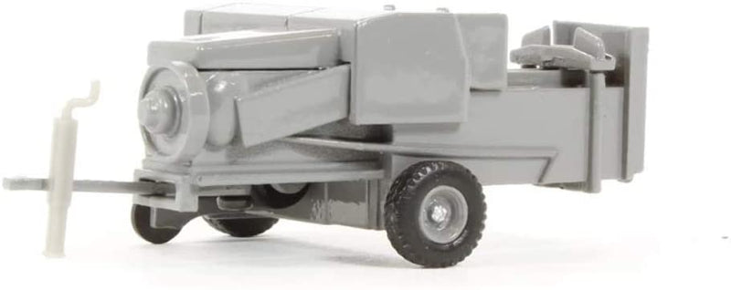 Farm Baler (Grey),1/76 (00) Scale Diecast Model